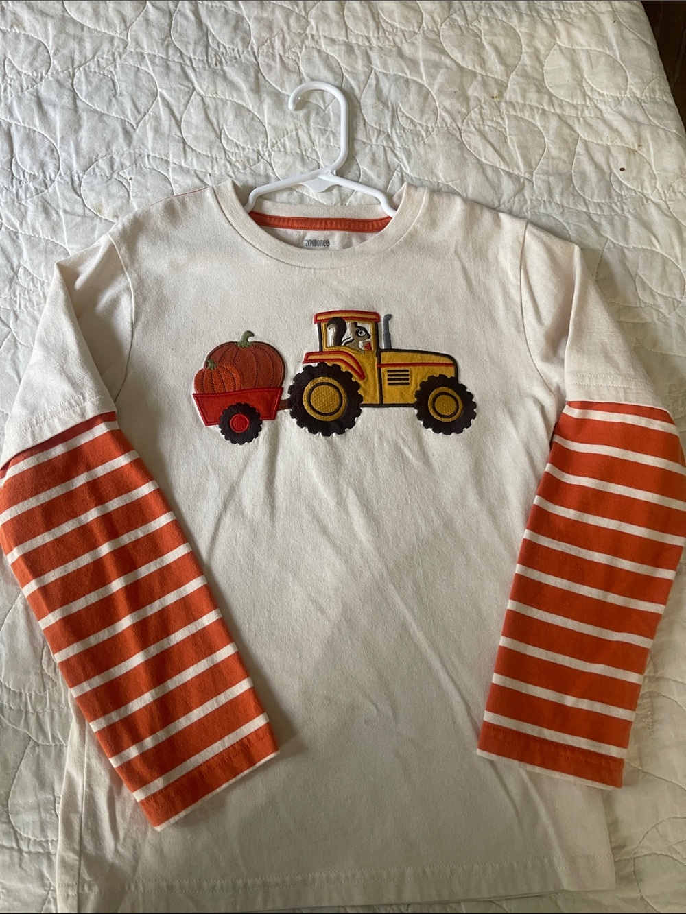 Kids Long-Sleeve Tractor Pumpkin Appliqué Shirt - Orange/White